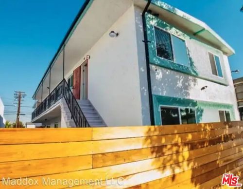 5614 S Western Ave, Los Angeles, CA, 90062-2712 | Card Image