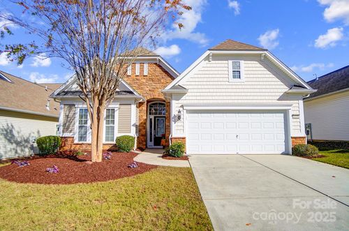 2221 Hartwell Ln, Fort Mill, SC, 29707-5300 | Card Image