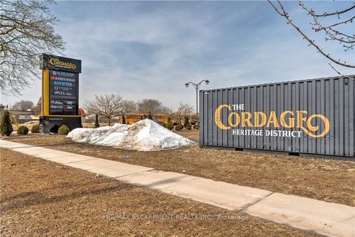 7-111 Sherwood Dr, Brantford, ON, N3T6J9 | Card Image