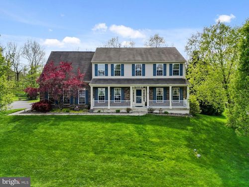34 Joy Cir, BARTO, PA, 19504-8743 | Card Image