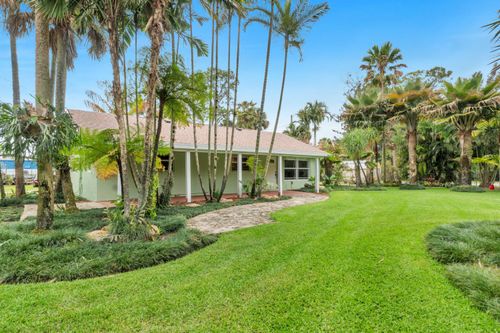 6863 Imperial Drive, West Palm Beach, FL, 33411 | Card Image