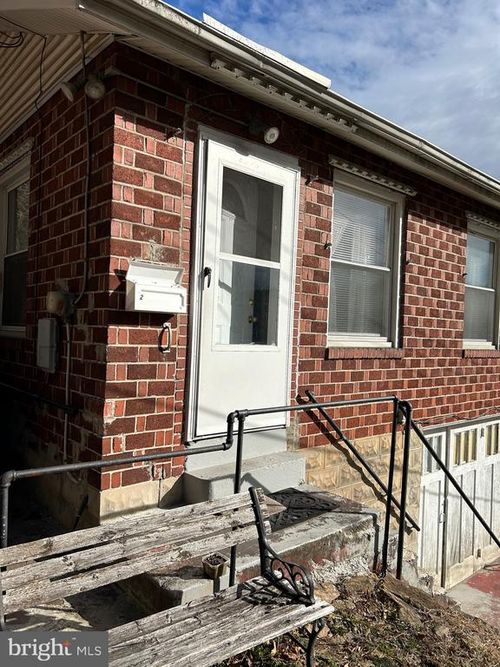 2 Evergreen Ter, CUMBERLAND, MD, 21502-1216 | Card Image