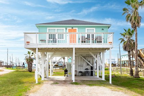315 Caisson St, Surfside Beach, TX, 77541-9262 | Card Image