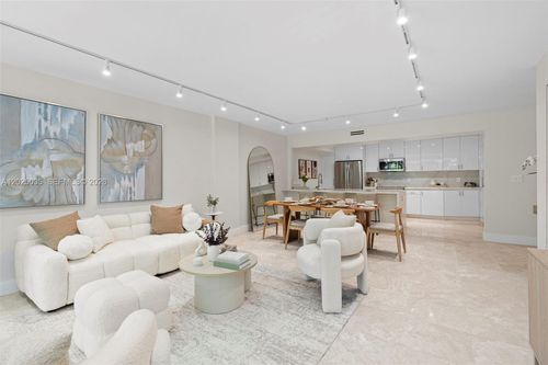 205-155 Ocean Lane Dr, Key Biscayne, FL, 33149 | Card Image