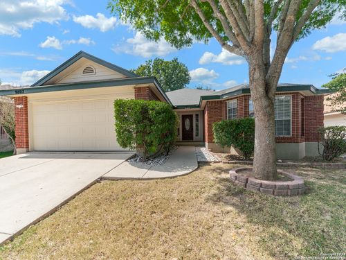 9807 Sandie, Helotes, TX, 78023-3605 | Card Image