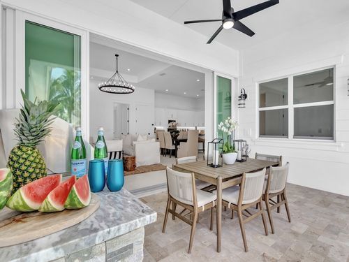 75 Strand Dr, Vero Beach, FL, 32963 | Card Image