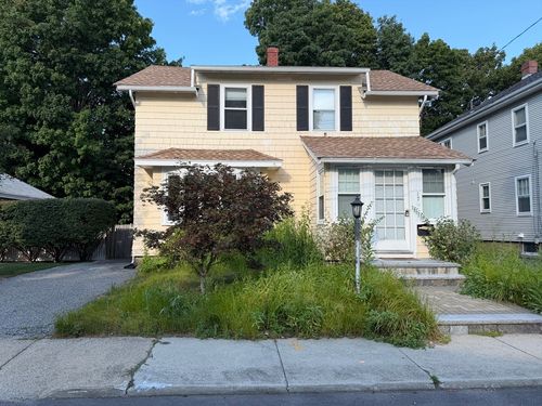 17 Russell Rd, Winchester, MA, 01890-1930 | Card Image