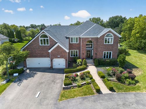 10638 Royal Porthcawl Drive, Naperville, IL, 60564 | Card Image