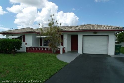 8111 Nw 92nd Avenue, Tamarac, FL, 33321 | Card Image