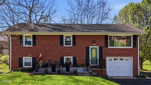 4013 Englewood Boulevard, Johnson City, TN, 37601 | Card Image