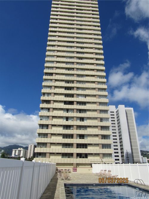 2001-2525 Date St, Honolulu, HI, 96826-5413 | Card Image