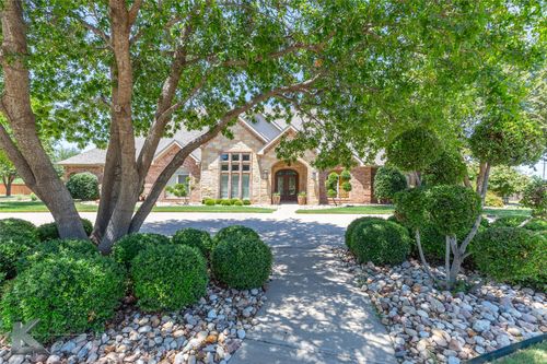 4334 La Hacienda Dr, Abilene, TX, 79602-8153 | Card Image