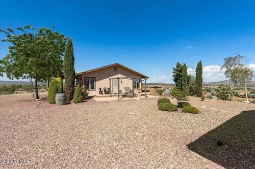 974 N Grandview, Paulden, AZ, 86334-4415 | Card Image