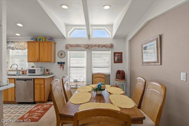568 W Myriah Loop, House other with 3 bedrooms, 2 bathrooms and null parking in Coeur D Alene ID | Image 12