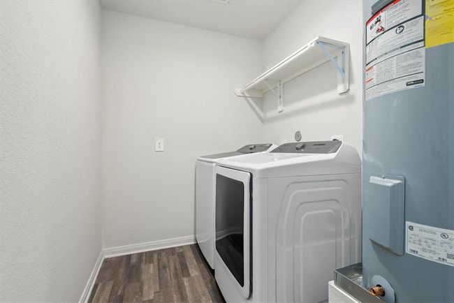 Laundry Room | Image 12
