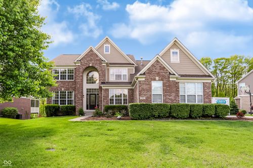 2978 Stone Creek Dr, Zionsville, IN, 46077-4417 | Card Image