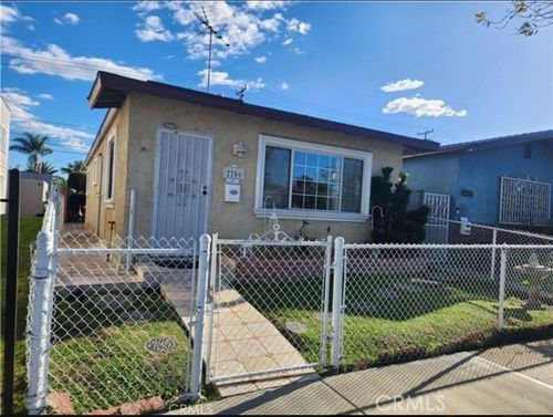 2206 Cowlin Ave, Commerce, CA, 90040-2108 | Card Image