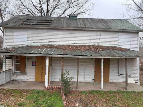 121 Saluda St, cowpens, SC, 29330-9271 | Card Image