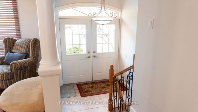 25 Norman Ave, House other with 5 bedrooms, 3 bathrooms and 4 parking in Nobleton ON | Image 4
