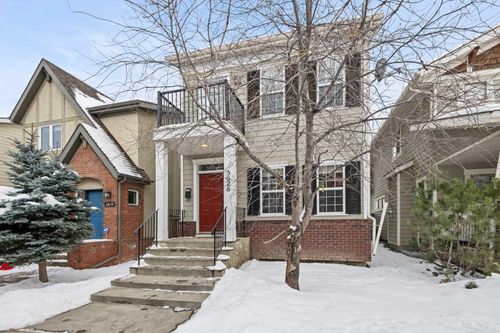 {{alt}} | Card Image