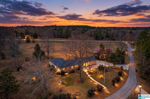 112 Meadowview Cir, Munford, AL, 36268-5000 | Card Image