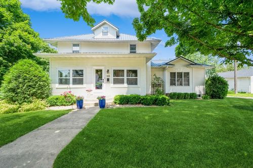 106 Prospect St Nw, Blairstown, IA, 52209-9701 | Card Image