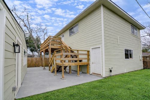 6603 1/2 Narcissus St, Houston, TX, 77087-1529 | Card Image