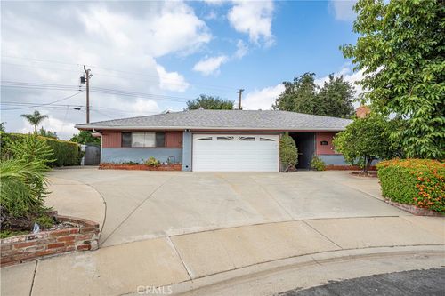 833 N Oceanbluff Ave, San Dimas, CA, 91773-1917 | Card Image