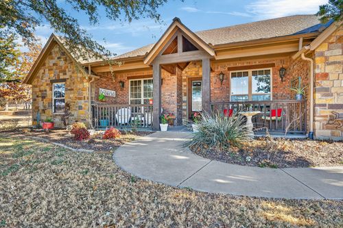 3719 Lonesome Creek Rd, Granbury, TX, 76049-6227 | Card Image