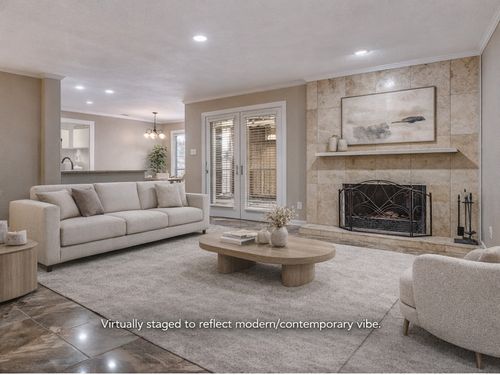 apt-5214-1300 Memory Ln, Arlington, TX, 76011-8839 | Card Image