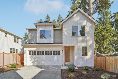 8014 222nd St Sw, Edmonds, WA, 98026-8152 | Card Image