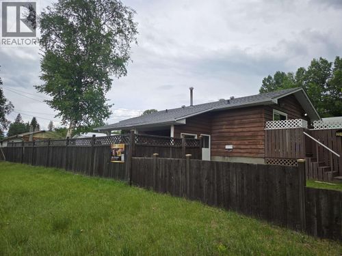 2091 Norwood St, Prince George, BC, V2L1X9 | Card Image