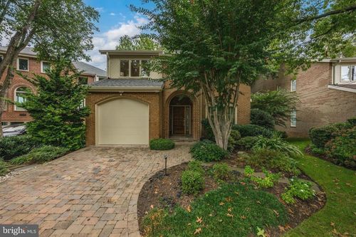 4667 Kenmore Dr Nw, WASHINGTON, DC, 20007-1914 | Card Image