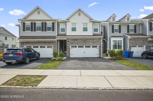 3504-3504 Charleston Dr, Monroe, NJ, 08831-3348 | Card Image