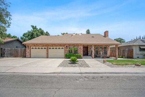 1620 Carleton Dr, Turlock, CA, 95382-2731 | Card Image