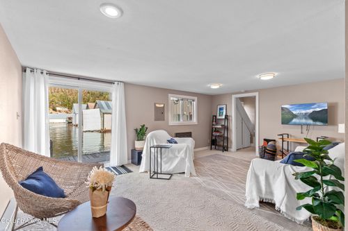 16862 E Boileaus G Dock, Bayview, ID, 83803 | Card Image