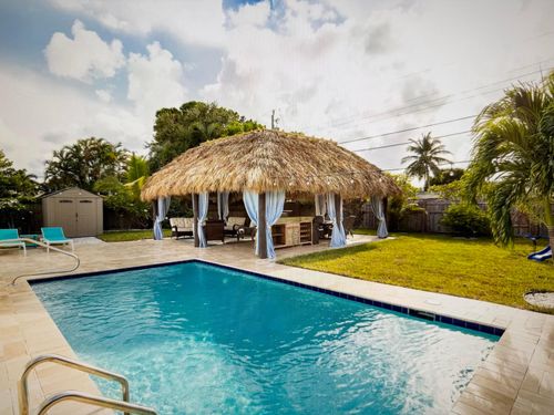 9507 Bellewood Street, Palm Beach Gardens, FL, 33410 | Card Image