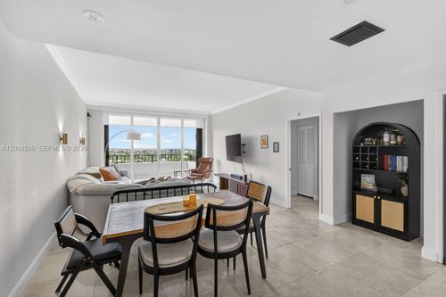 1031-151 Crandon Blvd, Key Biscayne, FL, 33149-1497 | Card Image