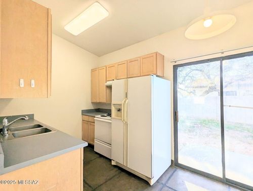 1-933 E Hedrick Drive, Tucson, AZ, 85719 | Card Image