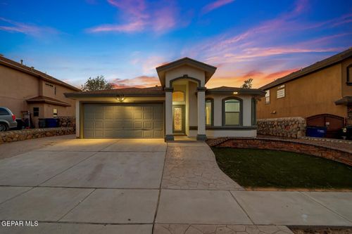 4633 Al Hernandez St, El Paso, TX, 79938-1003 | Card Image
