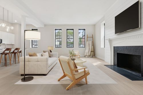 1-26 Thomas Street, Portland, ME, 04102 | Card Image
