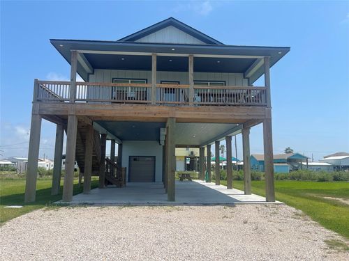 1166 N Monkhouse Dr, Crystal Beach, TX, 77650-3426 | Card Image