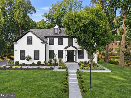 8506 Parkwood Ln, PHILADELPHIA, PA, 19128-1309 | Card Image