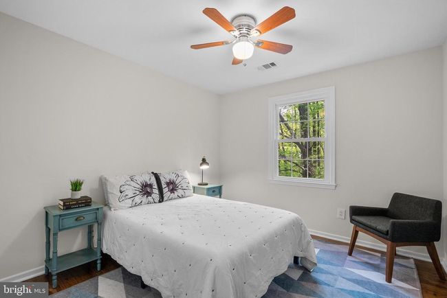 5476 Midship Ct, Townhouse with 4 bedrooms, 3 bathrooms and null parking in BURKE VA | Image 13