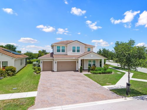 984 Sterling Pine Pl, Loxahatchee, FL, 33470-6139 | Card Image