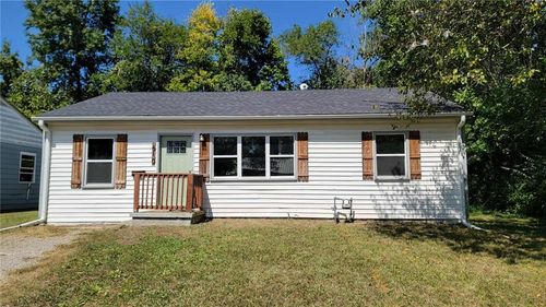 610 Elm St, Knob Noster, MO, 65336-1422 | Card Image