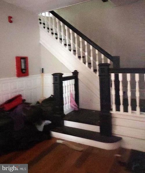 5302 Wayne Ave, PHILADELPHIA, PA, 19144-6202 | Card Image