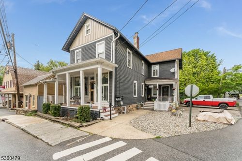 44 Main St, Califon, NJ, 07830-4302 | Card Image