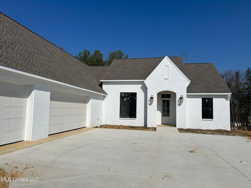 375 Wellstone Pl, Madison, MS, 39110-2304 | Card Image