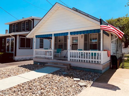 307 18th Ave, Lake Como, NJ, 07719-3039 | Card Image